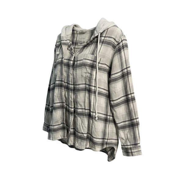 American Eagle Outfitters Other - American Eagle Outfitters Checkered Shirt Jacket